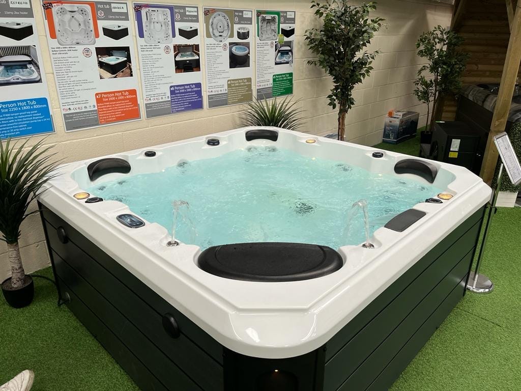 Tahiti Hot Tub 5 Person 2 Lounger