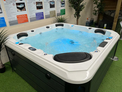 Tahiti Hot Tub 5 Person 2 Lounger