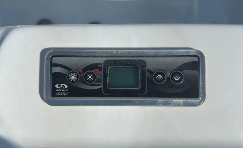 WaveRelax 5 Person 4 Seater 1 Lounger Hot Tub