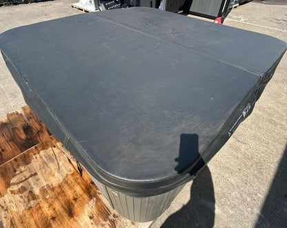 Oasis Hot Tub 5 Person 3 Seater 2 Lounger