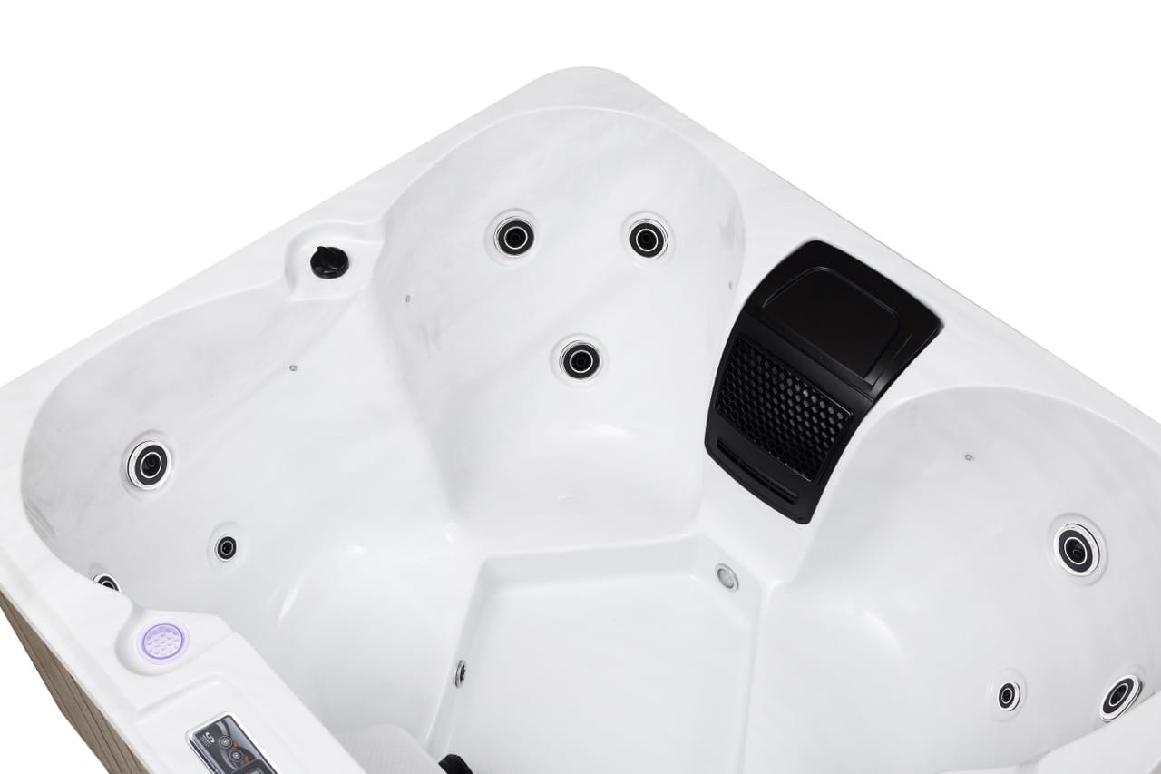 Canadian Haven 4 Person All Seater Hot Tub