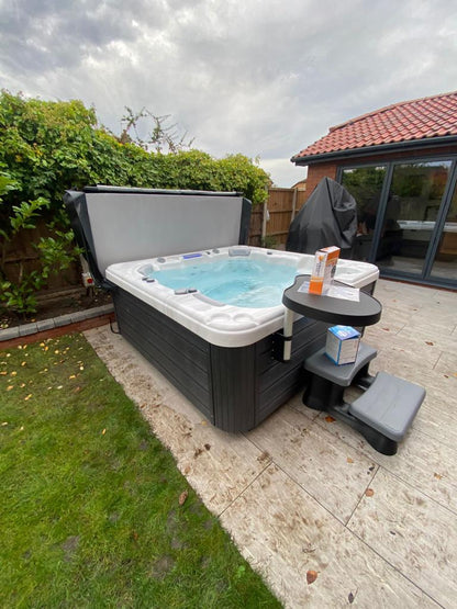 Seabreeze Retreat 6 Person 1 Lounger Hot Tub
