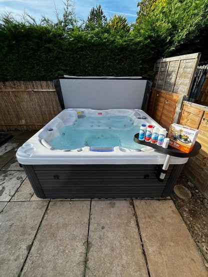 Seabreeze Retreat 6 Person 1 Lounger Hot Tub