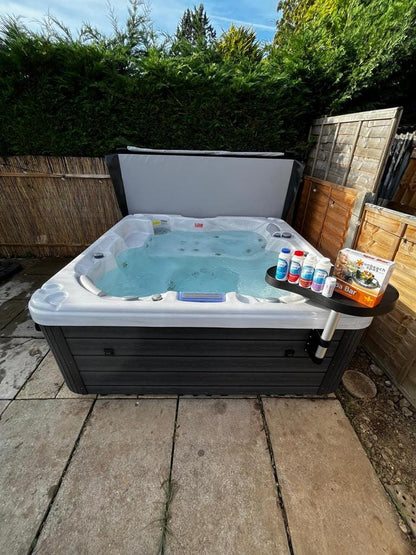 Seabreeze Retreat 6 Person 1 Lounger Hot Tub